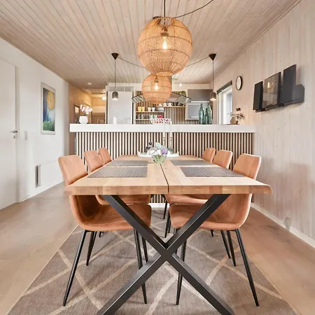 Dejligt Med Stor Terrasse Sj506