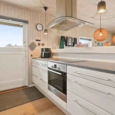 Dejligt Med Stor Terrasse Sj506 Harboør