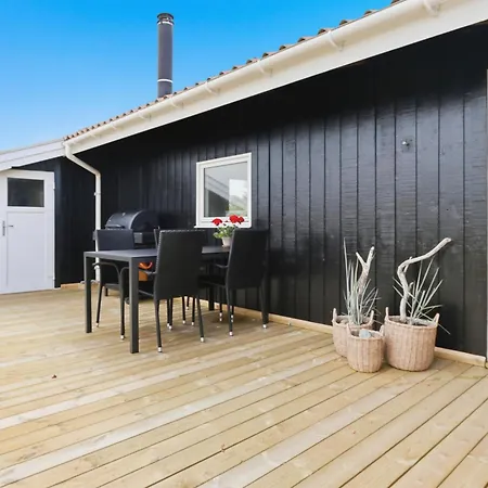 Vakantiehuis Dejligt Med Stor Terrasse Sj506